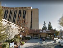 Disfraz navideño causó brote de Covid-19 en hospital de California