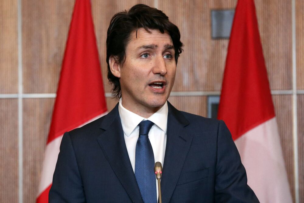 El primer ministro canadiense, Justin Trudeau, anunció que su país empezará a deportar a partir a los migrantes y refugiados.  Dave Chan / AFP