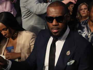 LeBron sobre tiroteo de Las Vegas: "No tiene sentido que sigamos perdiendo vidas inocentes"