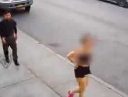 Video. Hombre derriba a mujer para tocarla en calles de Nueva York