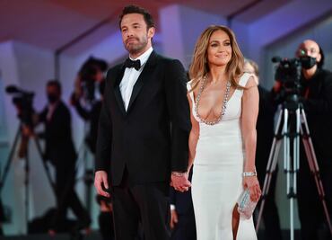 ¿Regresaron? Jennifer Lopez y Ben Affleck son vistos tomados de las manos y besándose