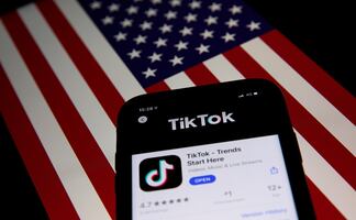 Niño muere tras hacer desafío TikTok de "aguantar la respiración"