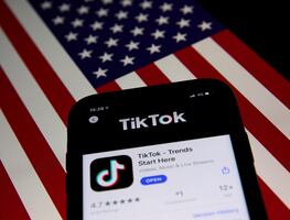 Niño muere tras hacer desafío TikTok de "aguantar la respiración"