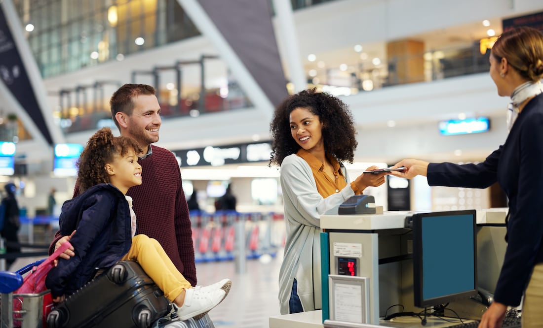 ¿Aumentará la TUA en el AIFA y el AICM para 2025? ¿Afectará a los precios de tus vuelos? Foto iStock / PeopleImages