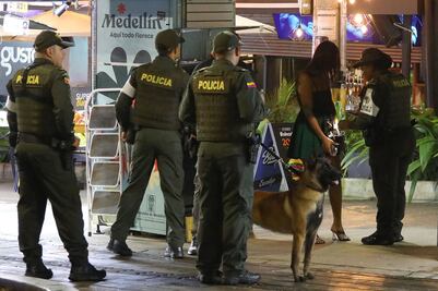 Hallan sin vida al actor chileno Álex Araya en Medellín tras usar aplicación de citas