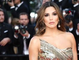 Eva Longoria cautiva con figura fitness en leggings verdes