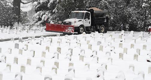 Nueva York se prepara para mega tormenta invernal