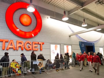 Target retira de sus tiendas productos que celebran el mes LGTBI+por amenazas