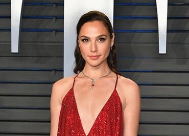 Gal Gadot irradia belleza con atuendo deportivo en California