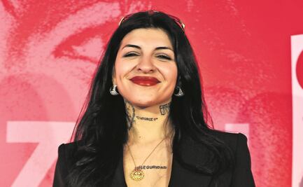 ¿Lloró por Nodal? Cazzu causa revuelo en concierto y rompe en lágrimas: “Vos pensaste que eras el diablo”