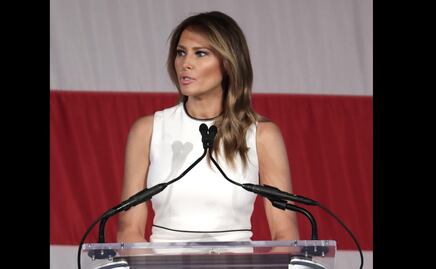 Galardonan a Melania Trump por campaña contra ciberacoso