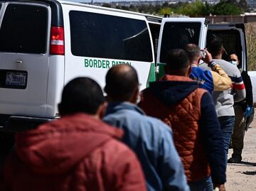 EU acusa a migrantes de "ponerse violentos" durante la deportación