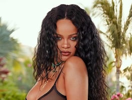 El bodysuit transparente con el que Rihanna dejó poco a la imaginación
