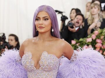 Kylie Jenner presume curvas con bikini de efecto traslúcido