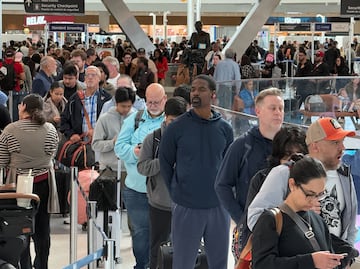 Miles de vuelos retrasados en EU por escasez de controladores: estos son los aeropuertos con más afectaciones