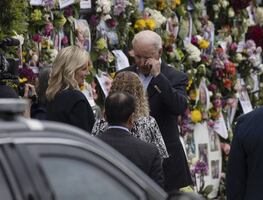 “Lo realmente difícil es no saber si alguien sobrevivió”: Biden sobre edificio colapsado