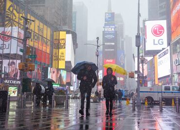 Tormenta invernal 'Lorraine' paraliza el noreste de Estados Unidos: Más de mil vuelos cancelados