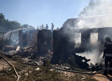 Suman 22 muertos en ataque ruso contra una estación de tren