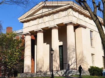 ¿Cuánto cuesta estudiar una carrera en la Universidad de Brown?