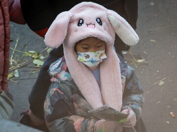 OMS pide a China información sobre brotes de neumonía infantil