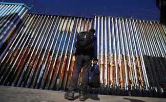 Abril marca récord de detenciones de migrantes en frontera México-Estados Unidos