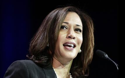 Biden designa a Harris para gestión en la frontera con México