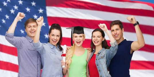 Universidad de Arizona ofrece becas para estudiantes internacionales