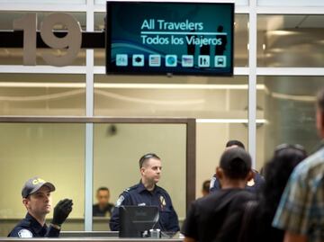 5 maneras "sencillas" de pasar migración al llegar a Estados Unidos