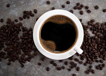 ¿El café produce gastritis? ¿Es dañino? Desmontamos los mitos del café con un experto
