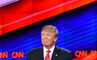 Trump demanda a CNN por difamación; pide $475 millones de dólares en compensación