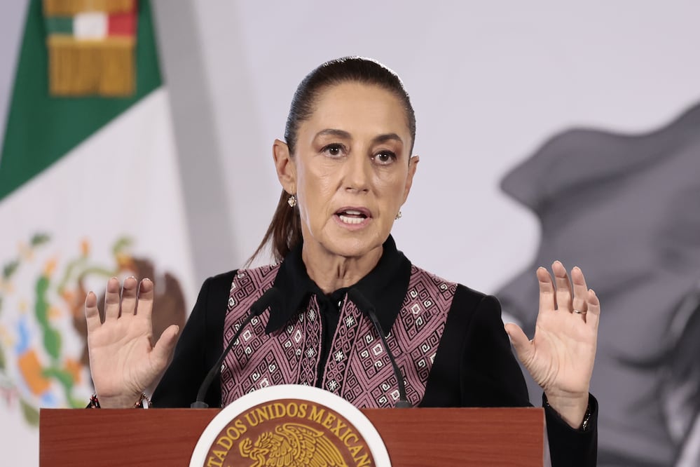 “No hago propaganda de ello”: Sheinbaum afirma que atiende reuniones con madres buscadoras. Foto: EFE/José Méndez