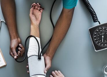 Conoce las pautas para medir tu presión arterial