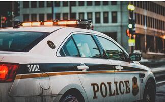 Afroamericano fue baleado en la espalda por un sheriff