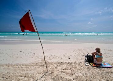 ¿Qué significado tienen las banderas en la playa? Estas medidas debes tomar con cada color
