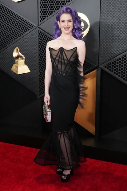 Miley Cyrus, Dua Lipa, Paris Jackson y Paty Cantú enamoran la red carpet de los Grammy. Foto: AP
