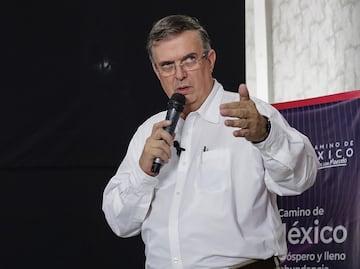 Ebrard considera buscar la candidatura presidencial con Movimiento Ciudadano
