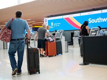 9 errores que cometes al viajar en avión y cómo evitarlos