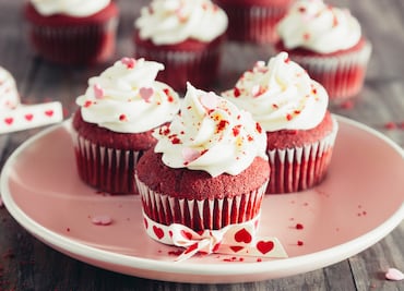 Colorante rojo número 3. ¿Causa cáncer?¿Qué alimentos lo tienen? Esto dice la FDA y Profeco