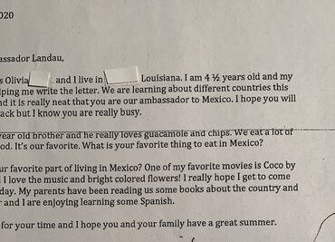“La comida mexicana es mi favorita”, cuenta niña de EU en carta a embajador Landau