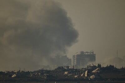 Israel bombardea Ciudad de Gaza mientras se cumplen 700 días de guerra con Hamás. VIDEO