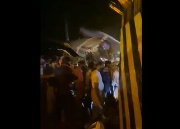 Video. Avión de India, con al menos 185 pasajeros, se parte en dos al aterrizar