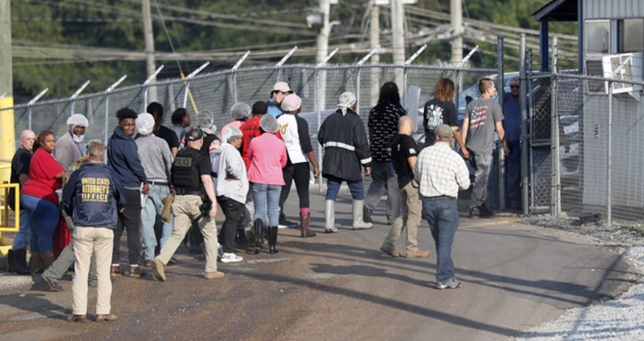 Reportan abusos y trato inhumano en nueve centros de detención de inmigrantes en Luisiana