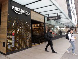 La nueva tecnología de pago de Amazon: escanear la mano