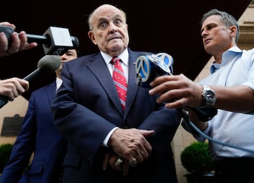 Rudy Giuliani, ex abogado de Trump, se entregará a las autoridades por caso de resultados de elecciones de 2020