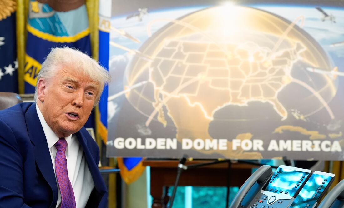 Trump anuncia la “cúpula dorada”, un escudo antimisiles de 175,000 MDD. (AP Photo/Alex Brandon)