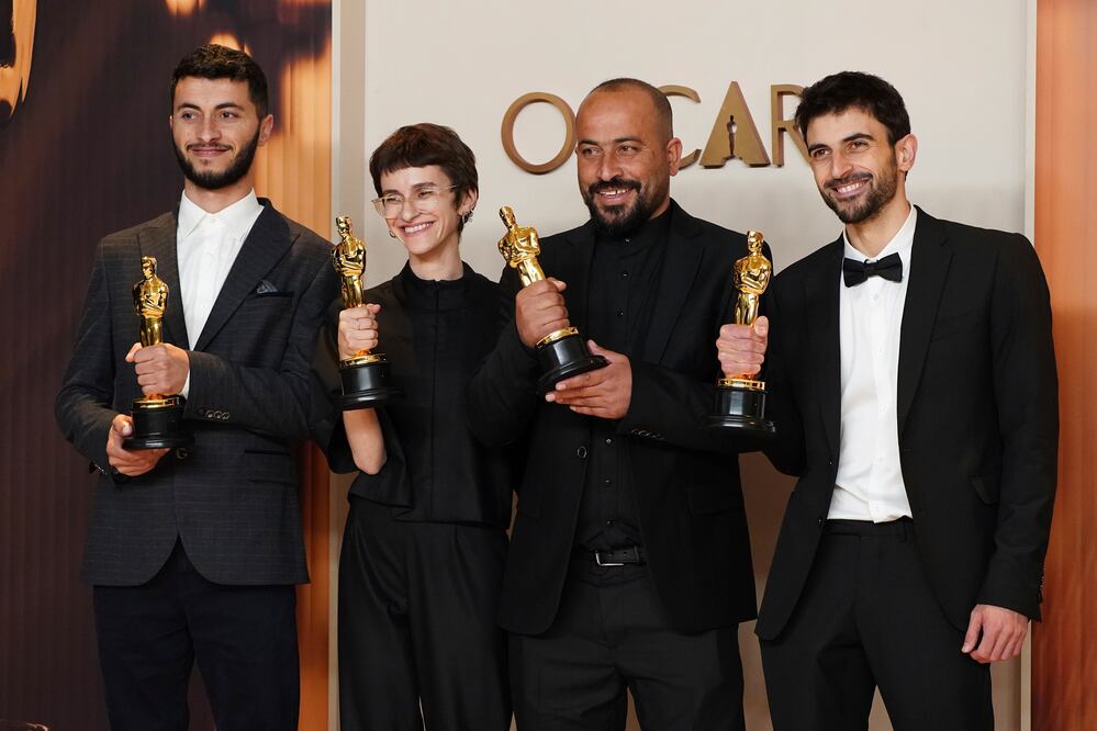 Director palestino ganador del Oscar es atacado por colonos israelíes y detenido, según activistas. (foto by Jordan Strauss/Invision/AP)