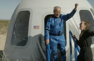 Blue Origin, de Jeff Bezos, lleva pasajeros al espacio después de casi dos años
