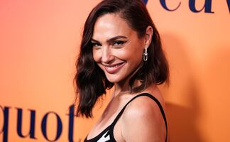 Gal Gadot conquista con mini bikini de impacto en playa paradisíaca