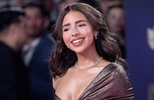 “Se ven muy actuados”: Critican a Ángela Aguilar por convivir con fans en encuentros 'planeados'