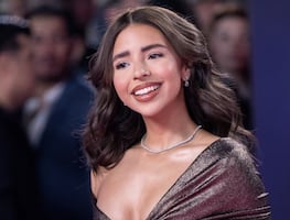 “Se ven muy actuados”: Critican a Ángela Aguilar por convivir con fans en encuentros 'planeados'